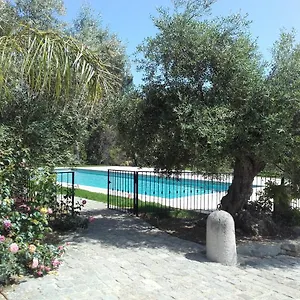  Bed & Breakfast La Bastide De L'oliveraie France